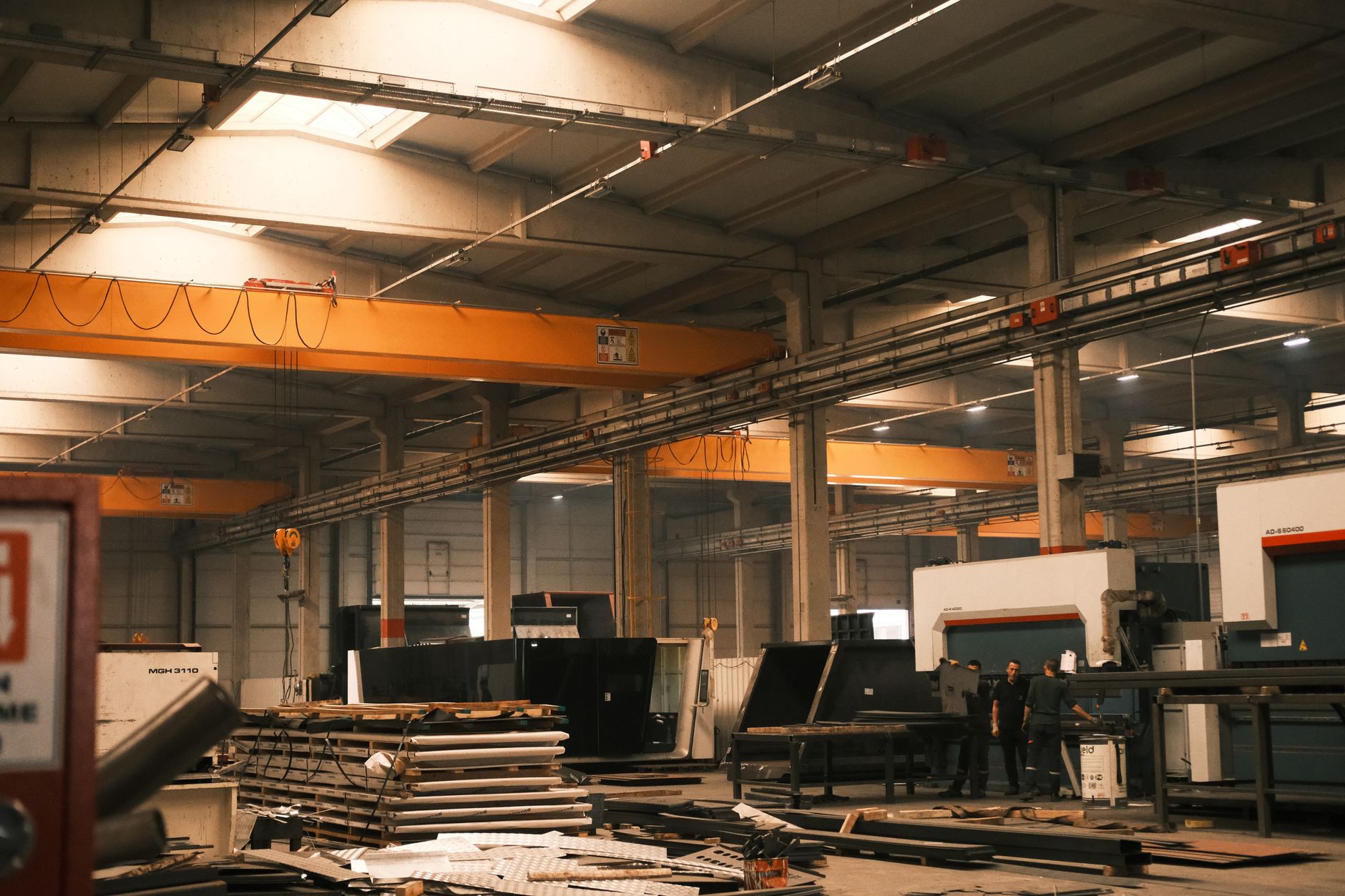 Overhead Crane Operator Certification: NCCCO Requirements Explained