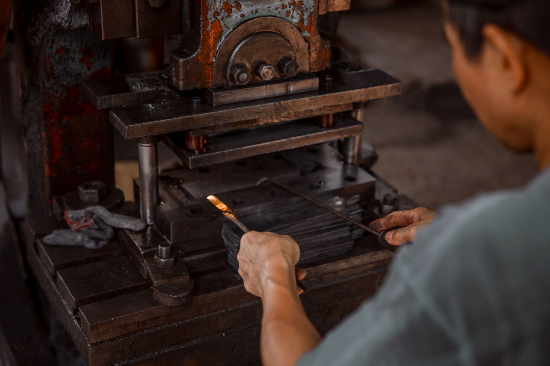 Industrial Hydraulic Systems: Fundamentals for Maintenance Technicians