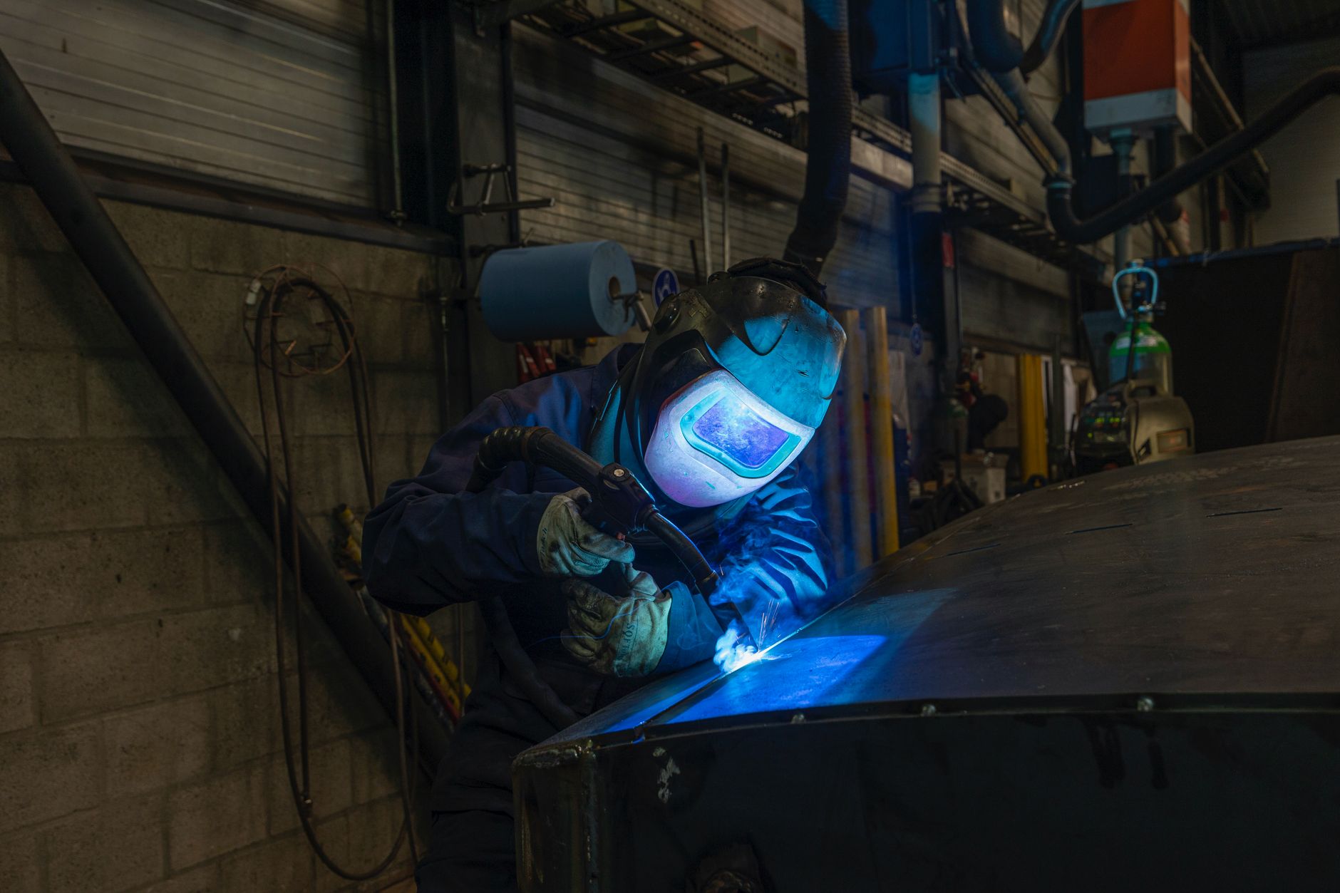 Technician conducting nondestructive testing inspection